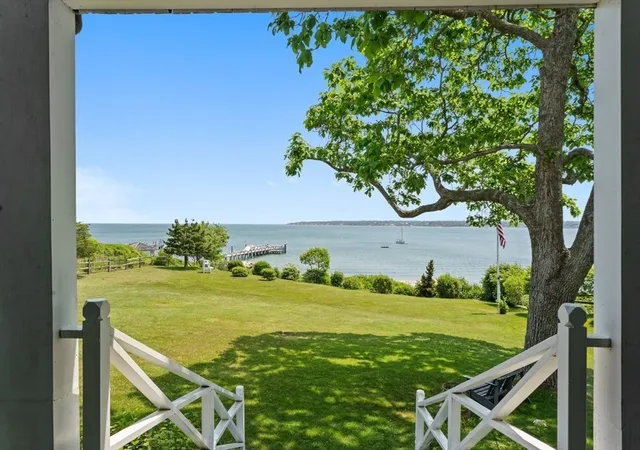 4th image of 33 Goethals Way, Tisbury, MA 02568 | MLS# 73476753