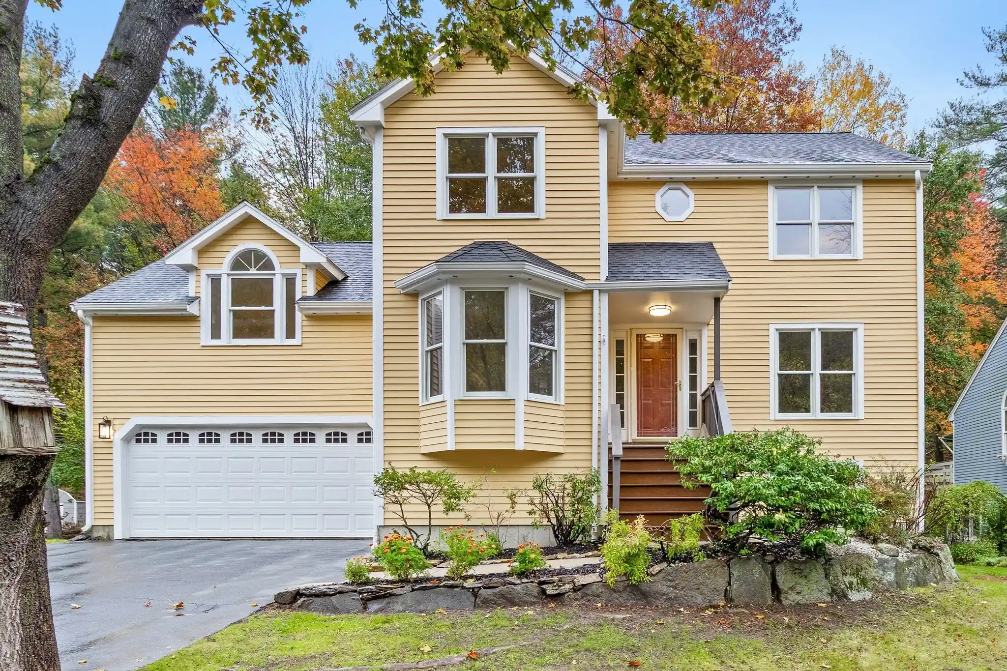 Photo 1 of Single family home for sale at 15 Quail Holw Dr, Shrewsbury, MA 01545 | MLS# 73592322 | Listing updated on 2026-10-22