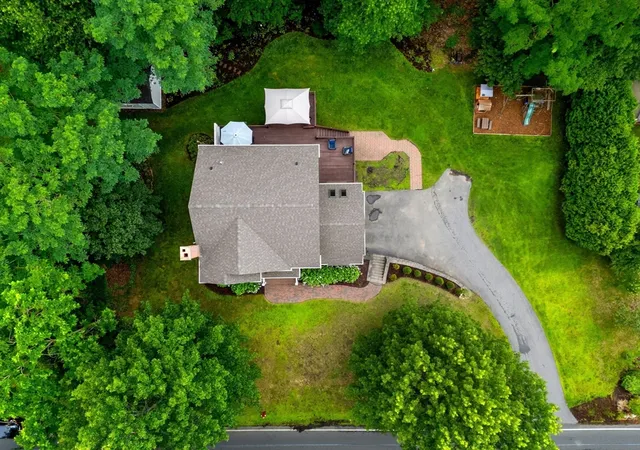 4th image of 145 Kimball Rd, Amesbury, MA 01913 | MLS# 73556481