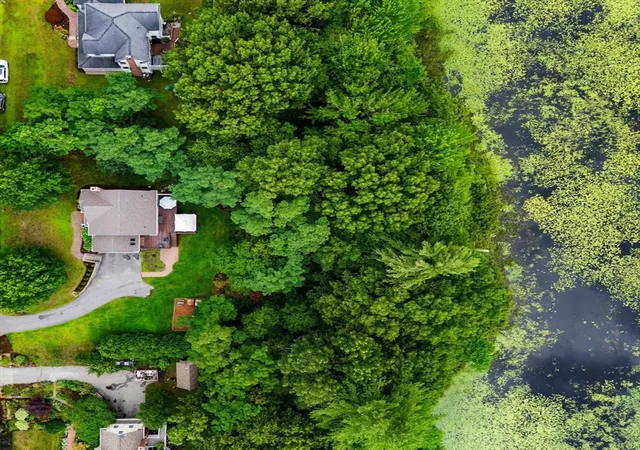 5th image of 145 Kimball Rd, Amesbury, MA 01913 | MLS# 73556481
