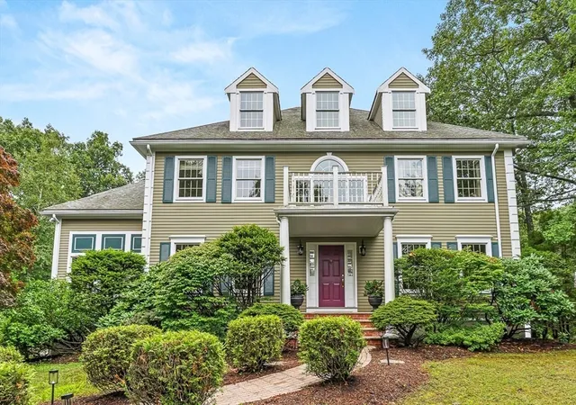 Homes for sale in Winchester, MA | 276 High Street, Winchester, MA 01890 | MLS# 73496396