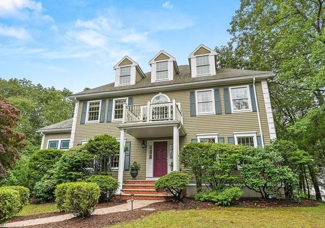 Homes for sale in Winchester, MA | 276 High Street, Winchester, MA 01890 | MLS# 73496396