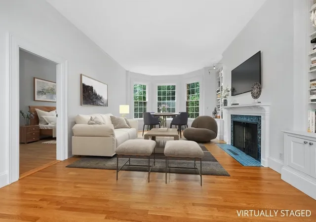 Listing Photo 3 - Condo for sale in building located at 233 Commonwealth Ave, Boston, MA 02116 - Unit #7