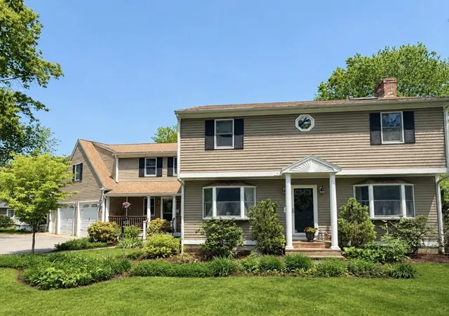 1st image of 9 Pondview Ave, Pembroke, MA 02359 | MLS# 73545106