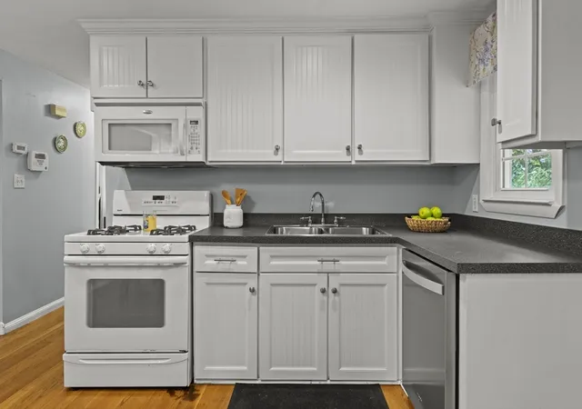 5th image of 134 Marshall Ave, Lowell, MA 01851 | MLS# 73565059