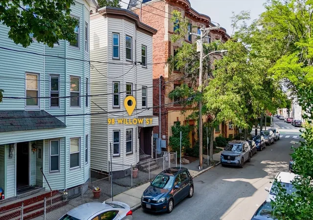 2nd image of 98 Willow Street, Cambridge, MA 02141 | MLS# 73567006