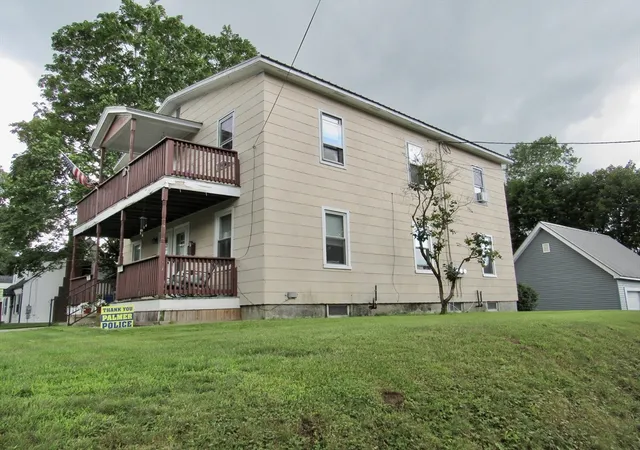 3rd image of 1686-1688 N Main St, Palmer, MA 01069 | MLS# 73559411