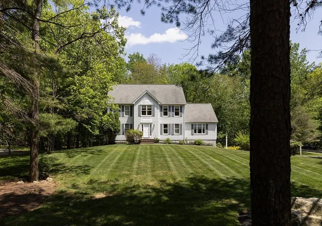 Homes for sale in Hopkinton, MA | 1 Sterling Dr, Hopkinton, MA 01748 | MLS# 73525356