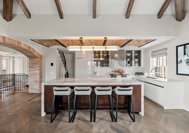 Homes for sale in Boston, MA | 107-109 Chestnut Street #PH, Boston, MA 02108 | MLS# 73512701