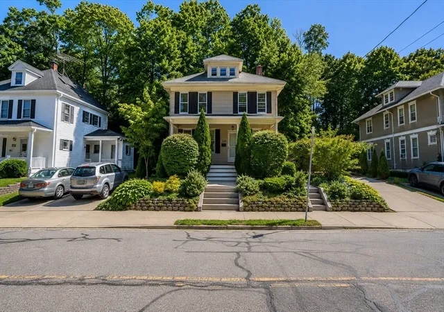 4th image of 21 Oak Street, Plymouth, MA 02360 | MLS# 73568320