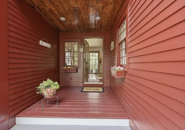 Photo 3 of Single family home for sale at 11 Betty, Auburn, MA 01501 | MLS# 73552509 | Listing updated on 2026-09-18