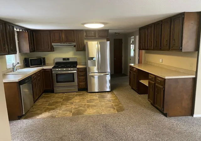 2nd image of 19 Blossom Street, Clinton, MA 01510 | MLS# 73566997