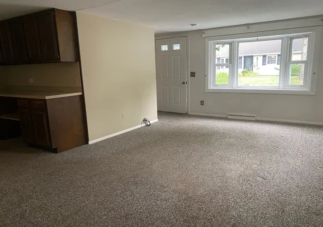 5th image of 19 Blossom Street, Clinton, MA 01510 | MLS# 73566997
