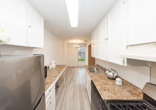 Photo 3 of Condo for sale at 30 Shrewsbury Greens Dr #G, Shrewsbury, MA 01545 | MLS# 73552365 | Listing updated on 2026-09-20