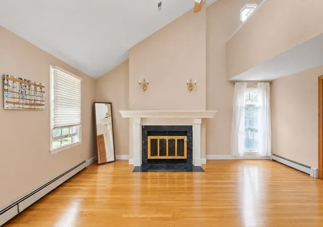 Photo 4 of Sale Pending at 11 Stonewood Ln, Braintree, MA 02184 | MLS# 73550696 | Listing updated on 2026-08-22