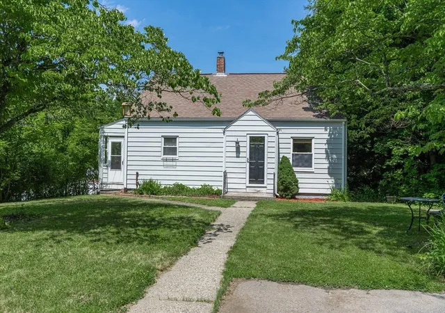 Photo 2 of Sale Pending at 152 Southbridge Rd, Dudley, MA 01571 | MLS# 73552931 | Listing updated on 2026-08-29
