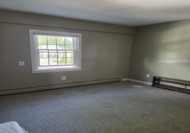 Homes for sale in Hatfield, MA | 62 Main Street, Hatfield, MA 01038 | Houzeo