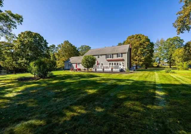 Homes for sale in Thompson, CT | 1 Maple Lane, Thompson, CT 06277 | MLS# 73543854