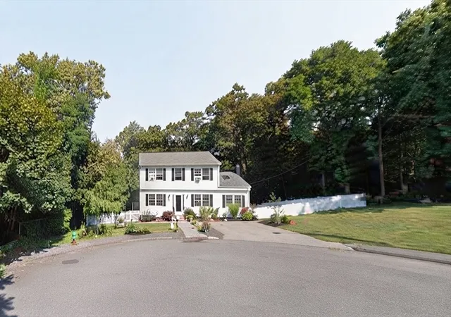 Photo 3 of Sale Pending at 9 Zamora St, Saugus, MA 01906 | MLS# 73567482 | Listing updated on 2026-09-17
