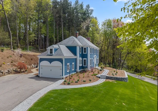 2nd image of 20 Westwood Dr, Worcester, MA 01609 | MLS# 73510519