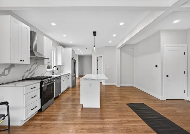 Photo 3 of Sale Pending at 21 Hutchinson St #1, Winthrop, MA 02152 | MLS# 73563677 | Listing updated on 2026-09-15