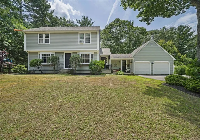 Photo 2 of Sale Pending at 112 Peterson Path, Marshfield, MA 02050 | MLS# 73562939 | Listing updated on 2026-09-02