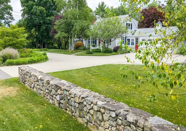 2nd image of 1324 Main Street, Acushnet, MA 02743 | MLS# 73537566
