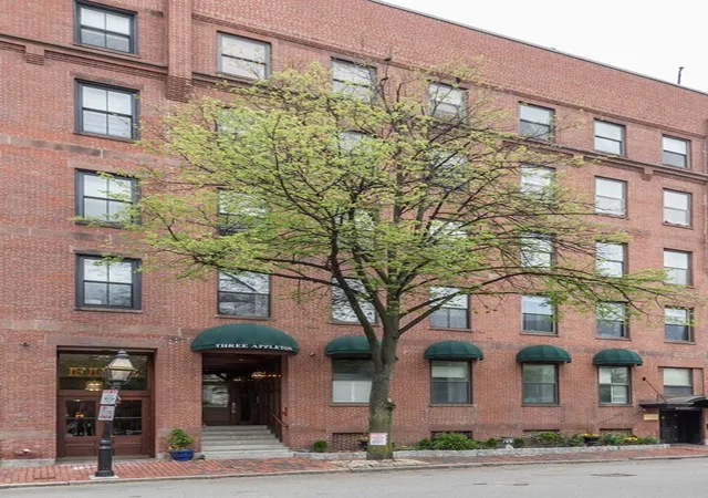 2nd image of 3 Appleton St #101, Boston, MA 02116 | MLS# 73515099