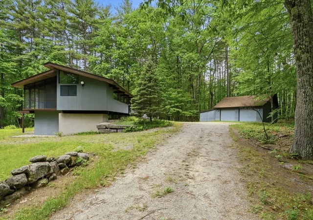 42nd image of 39 Long Ridge Road, Carlisle, MA 01741 | MLS# 73529037