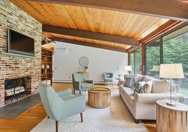 5th image of 39 Long Ridge Road, Carlisle, MA 01741 | MLS# 73529037