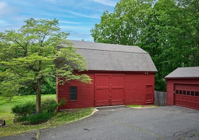 Homes for sale in Greenfield, MA | 198 Leyden Rd, Greenfield, MA 01301 | MLS# 73528824