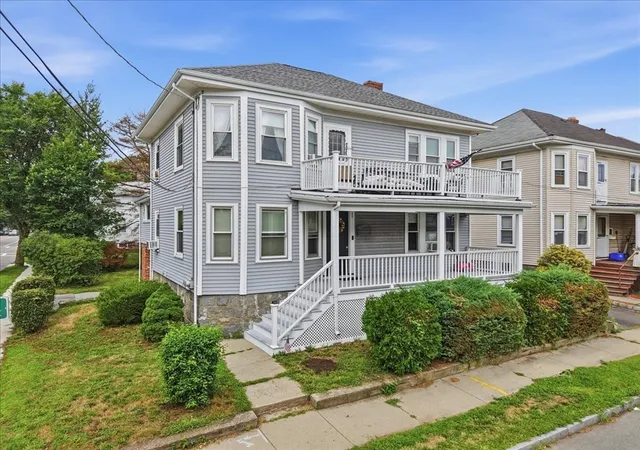 2nd image of 152 Davis St, Quincy, MA 02170 | MLS# 73561379