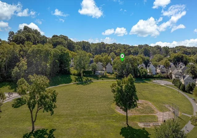 Listing Photo 5 - Condo for sale in building located at 76 Acushnet Ave, Springfield, MA 01105