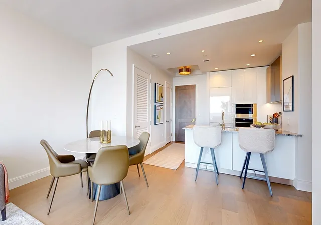 3rd image of 240 Devonshire Street #U4007, Boston, MA 02110 | MLS# 73522140