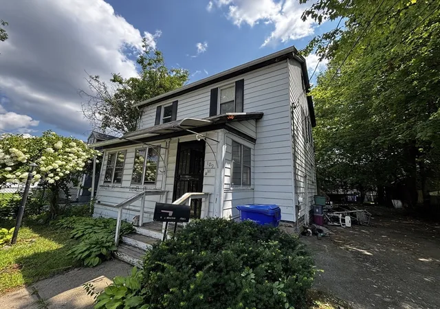 Photo 2 of Sale Pending at 109 Kingsley St, Springfield, MA 01104 | MLS# 73565124 | Listing updated on 2026-09-01