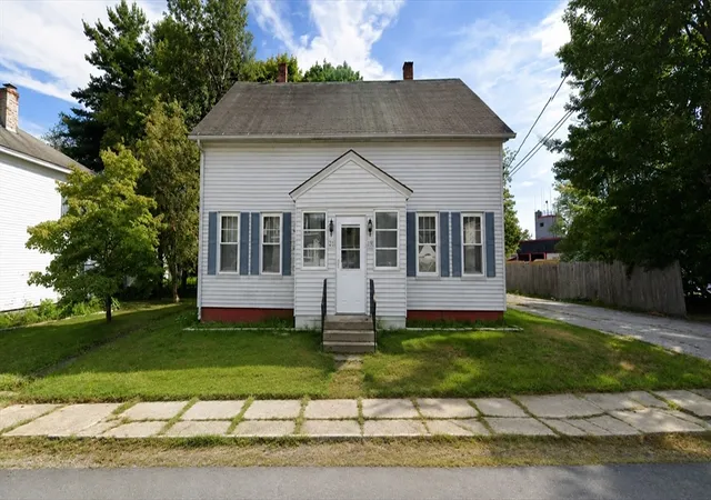 1st image of 19  21 East St, Winchendon, MA 01475 | MLS# 73566413