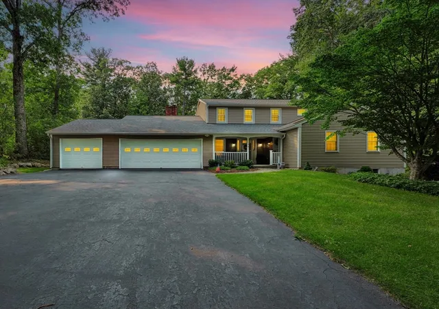 1st image of 198 Meadow Wood Dr, Holden, MA 01520 | MLS# 73552123