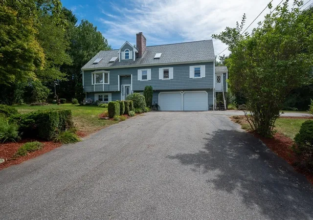 Homes for sale in Leicester, MA | 6 Marlboro Dr, Leicester, MA 01524 | MLS# 73539365