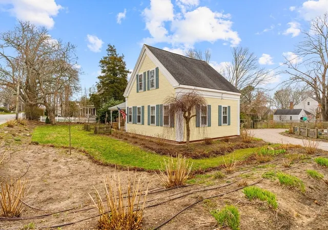 4th image of 955 Main Street, Osterville, MA 02655 | MLS# 73504595