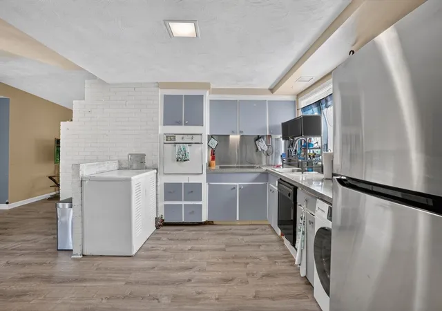 Photo 4 of Single family home for sale at 223 Elsie Rd, Brockton, MA 02302 | MLS# 73569768 | Listing updated on 2026-09-14