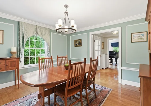 Homes for sale in Longmeadow, MA | 164 Farmington Road, Longmeadow, MA 01106 | MLS# 73540664