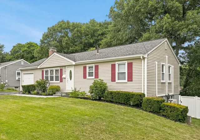 image of 9 Park Ave, Framingham, MA 01701 | MLS# 73553755