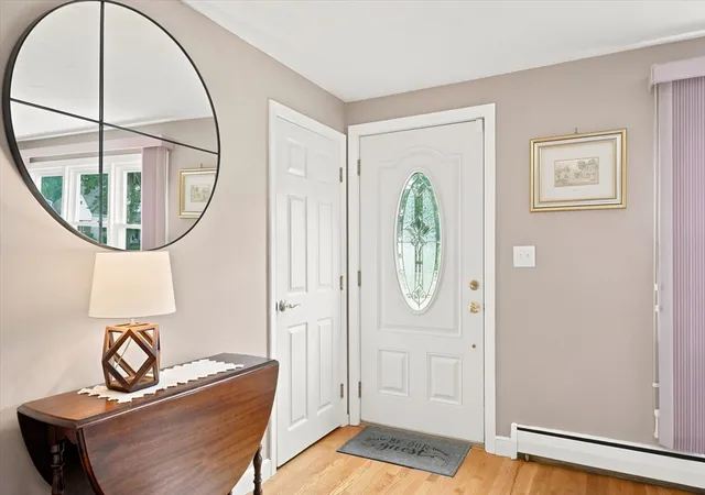 image of 9 Park Ave, Framingham, MA 01701 | MLS# 73553755