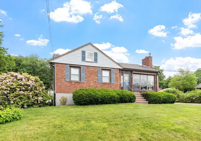2nd image of 36 Baldwin Hill Road, Littleton, MA 01460 | MLS# 73535157