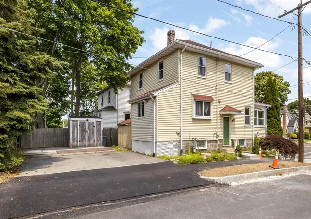 Photo 3 of Single family home for sale at 616 Adams St, Quincy, MA 02169 | MLS# 73554728 | Listing updated on 2026-08-28