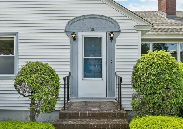 Homes for sale in Lawrence, MA | 36 Louisberg St, Lawrence, MA 01843 | MLS# 73538942