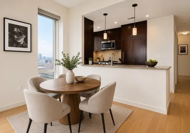 3rd image of 400 Stuart St #16B, Boston, MA 02116 | MLS# 73519512