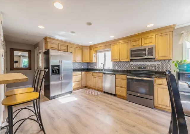 Photo 3 of Single family home for sale at 19 Hillside Dr, Plymouth, MA 02360 | MLS# 73565389 | Listing updated on 2026-09-13
