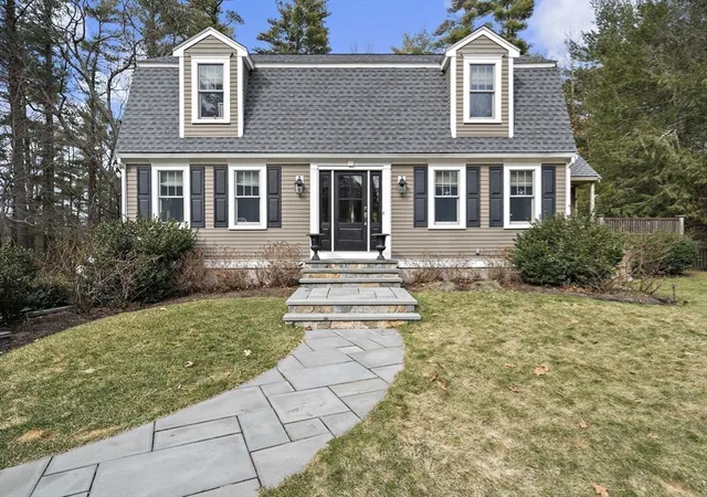 Homes for sale in Duxbury, MA | 66 Simmons Dr, Duxbury, MA 02332 | MLS# 73488913