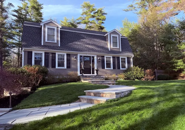 Homes for sale in Duxbury, MA | 66 Simmons Dr, Duxbury, MA 02332 | MLS# 73488913